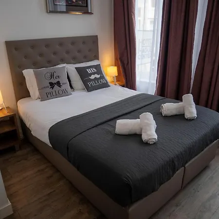 Hague Center Hotel 3*