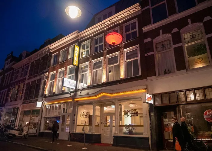 Hotel Hague Center 3*