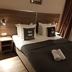 Hague Center Hotel 3*