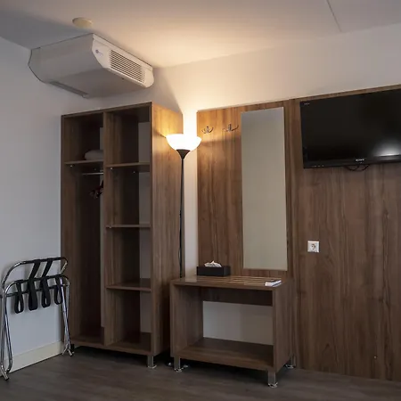 Hotell Hague Center 3*