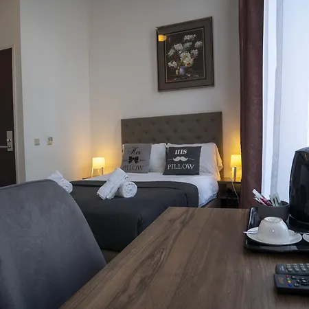 Hague Center Hotel
