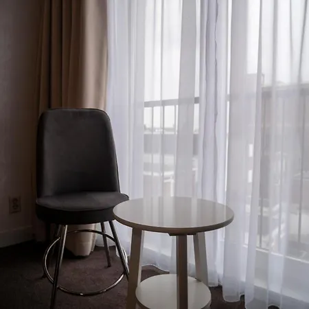 Hotell Hague Center 3*