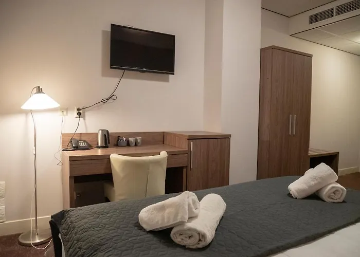 Szálloda Hague Center 3*